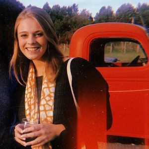 Meet your Posher, Mckay